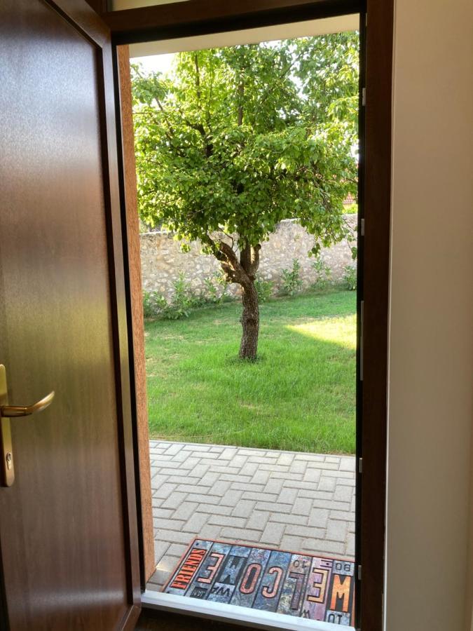Elixir Apartman Pécsvárad Exterior foto